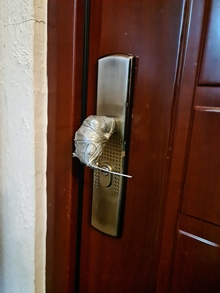 HiSec ajtó kilincs cseréje